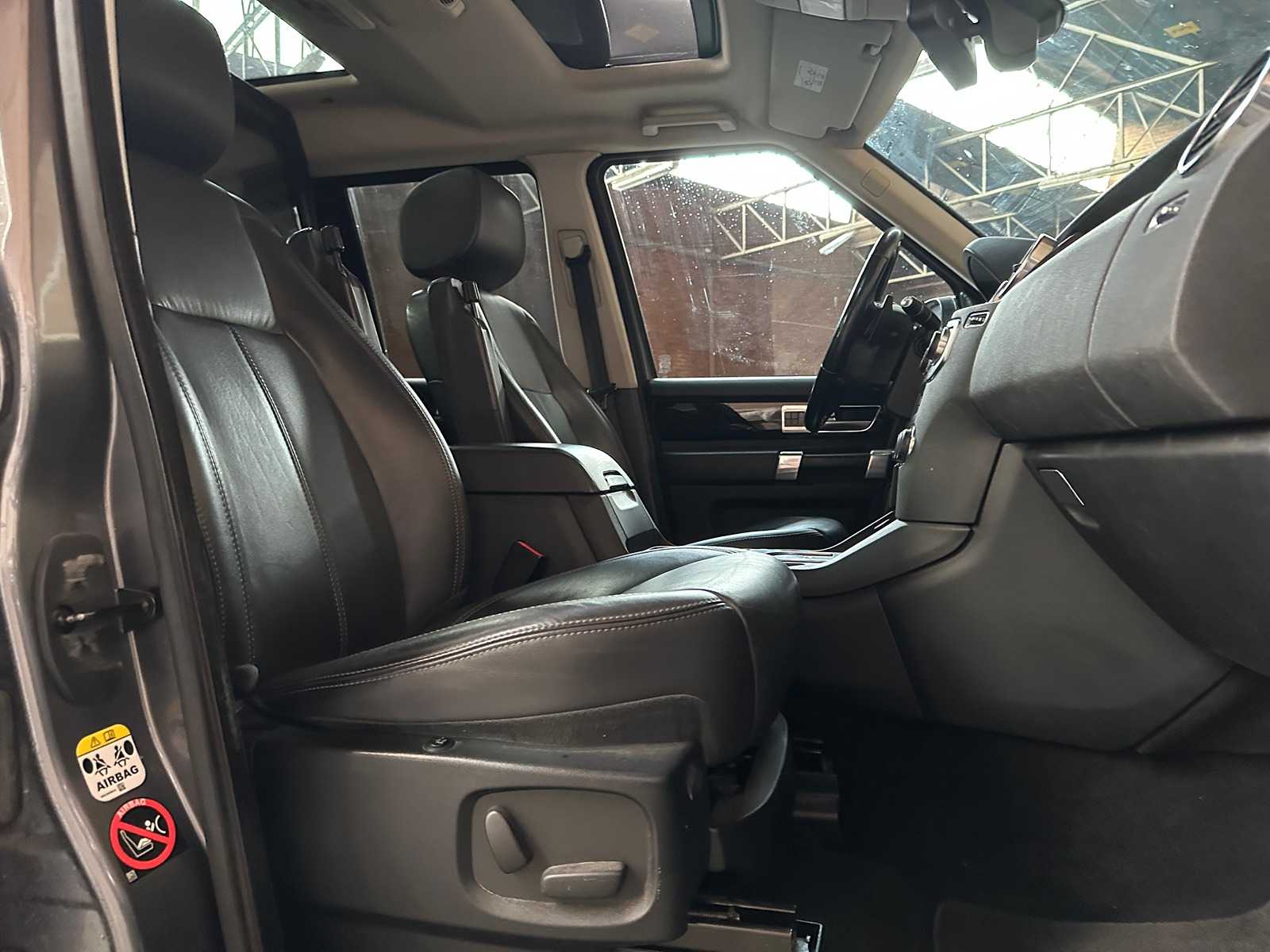 Land Rover Discovery 4 3.0 SDV6 SE HSE 256pk 2015, VNJ-87-T Bedrijfswagen