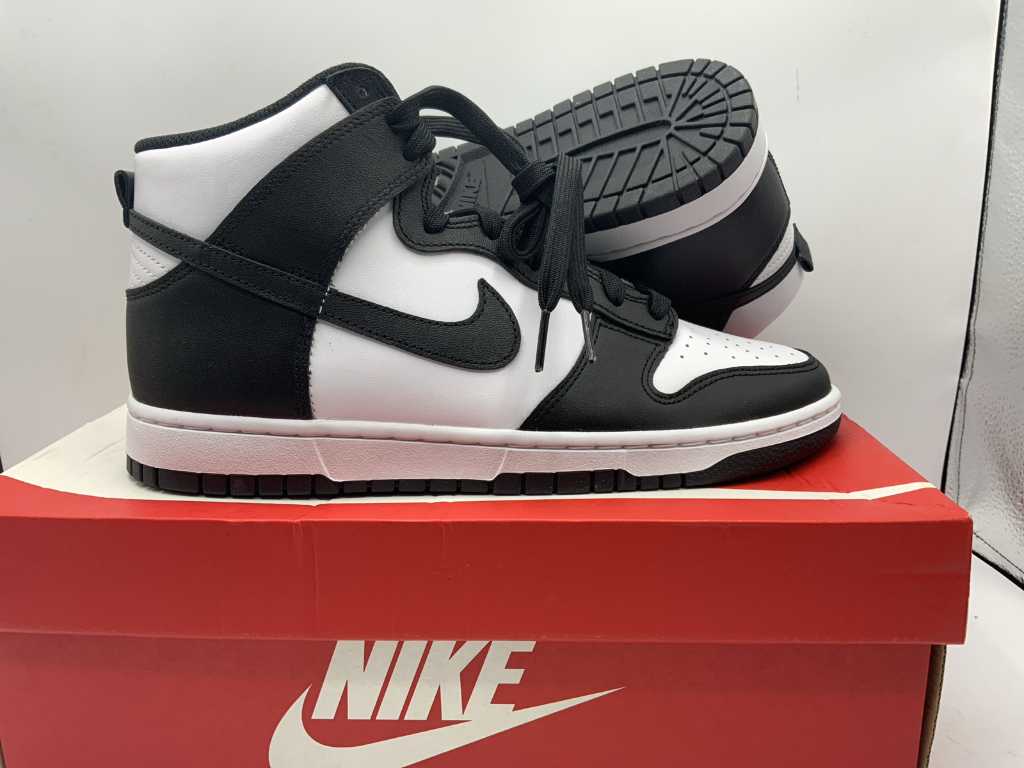 Nike Dunk Hi Retro White/Black-Total Orange Sneakers 43