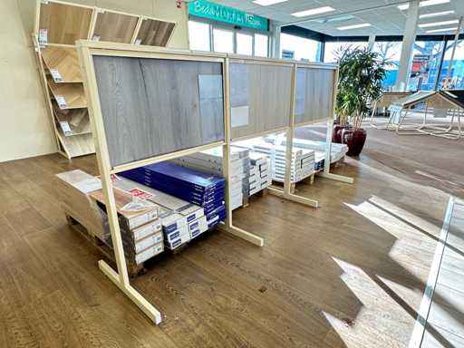 Stalowe meble prezentacyjne do desek podłogowych