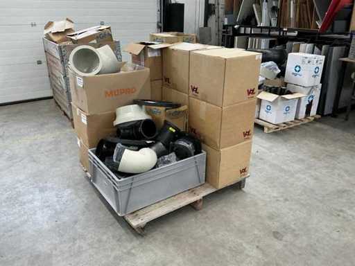 Vari ginocchia, valvole a sfera, maniche e flange