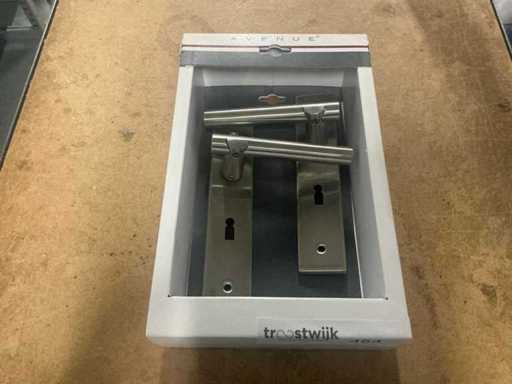 Jeu de poignées de porte Avenue Livorno 56 mm en acier inoxydable (9x)