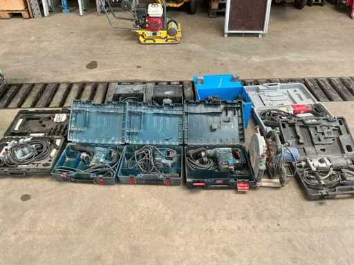 Hammer drills and diamond drills (9x)