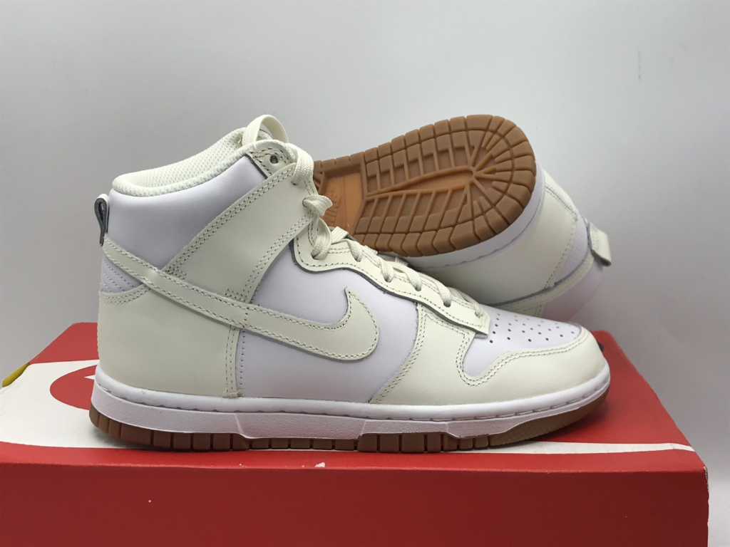 Nike Dunk High White/Sail-Gum Med Brown Sneakers  36