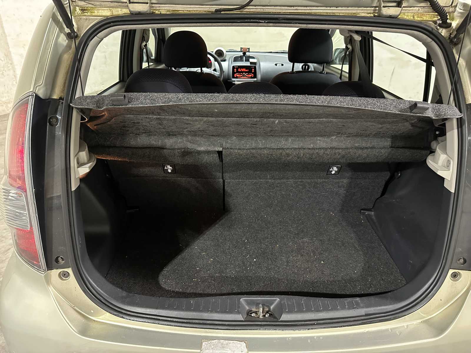 Daihatsu Sirion 2 1.3-16V Comfort 90pk 2005 (Origineel-NL) Automaat, 41-RP-TZ