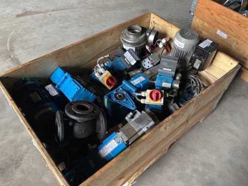 Verschiedene Pumpen / pneumatische Clinter