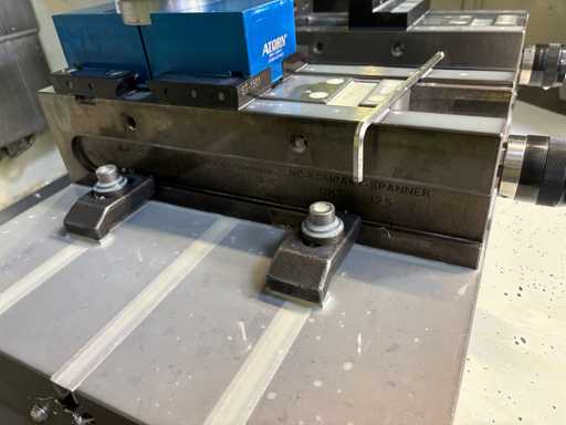 RÖHM NC-KOMPAKT SPANNER RKE L-125 hydraulic machine vice