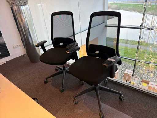 Interstuhl-Bürovorsitzender (2x)