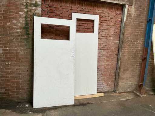 Door various sizes (2x)