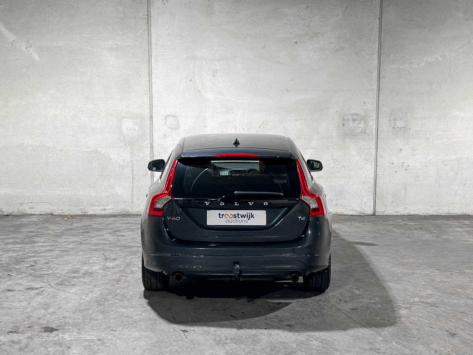 Volvo V60 1.6 T4 Summum 2014 ORG-NL, 6-TJB-81