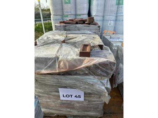 RED-PURPLE FACING BRICK 215X200X65