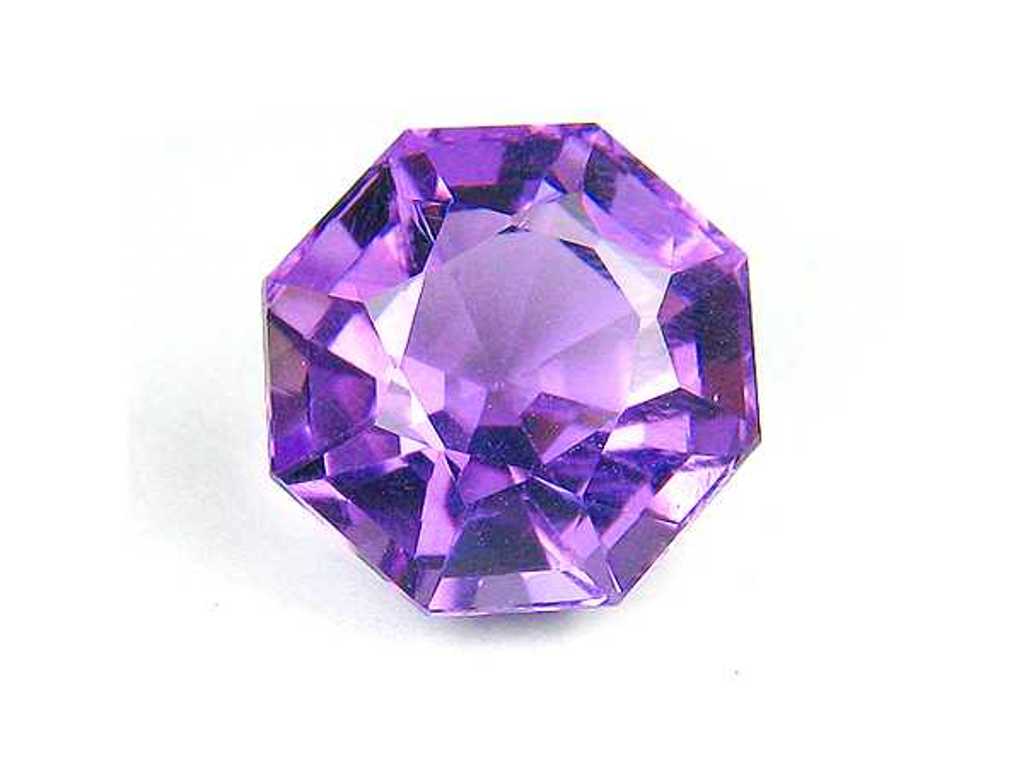Améthyste naturelle (violet) 8,66 carats