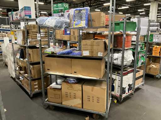 Lotto di teloni, fasce di travacci e set di cavi da traino