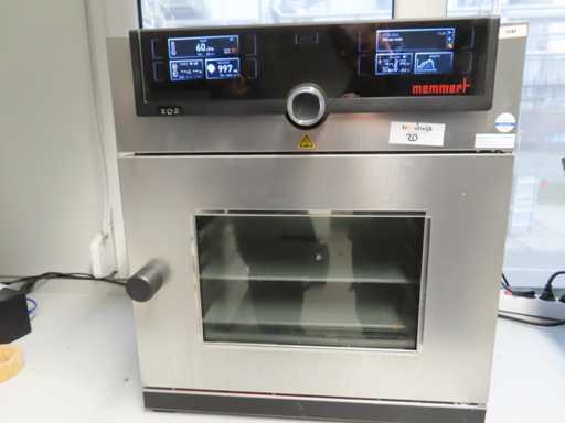 Memmert - V029 - Cuptor cu vid