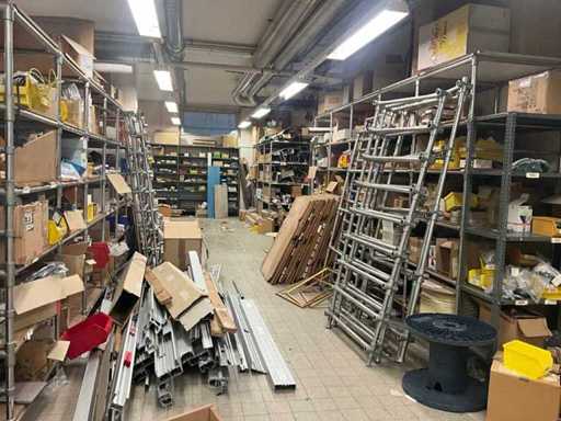 95m stelling inhoudende grote partij elektra en diversen
