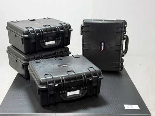 KVANT - 2025 - Medium Format Pelicasus (4x)
