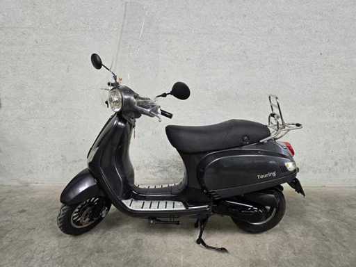 Xinix - Snorscooter - Touring - 4T 25km uitvoering f031rb