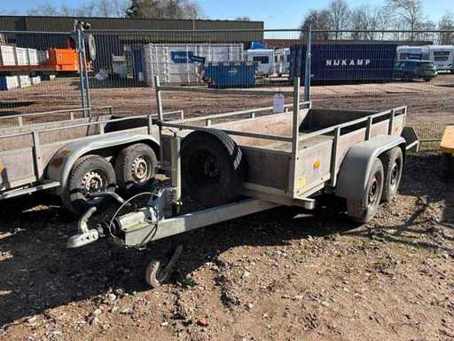 Solid C2000MR Trailer