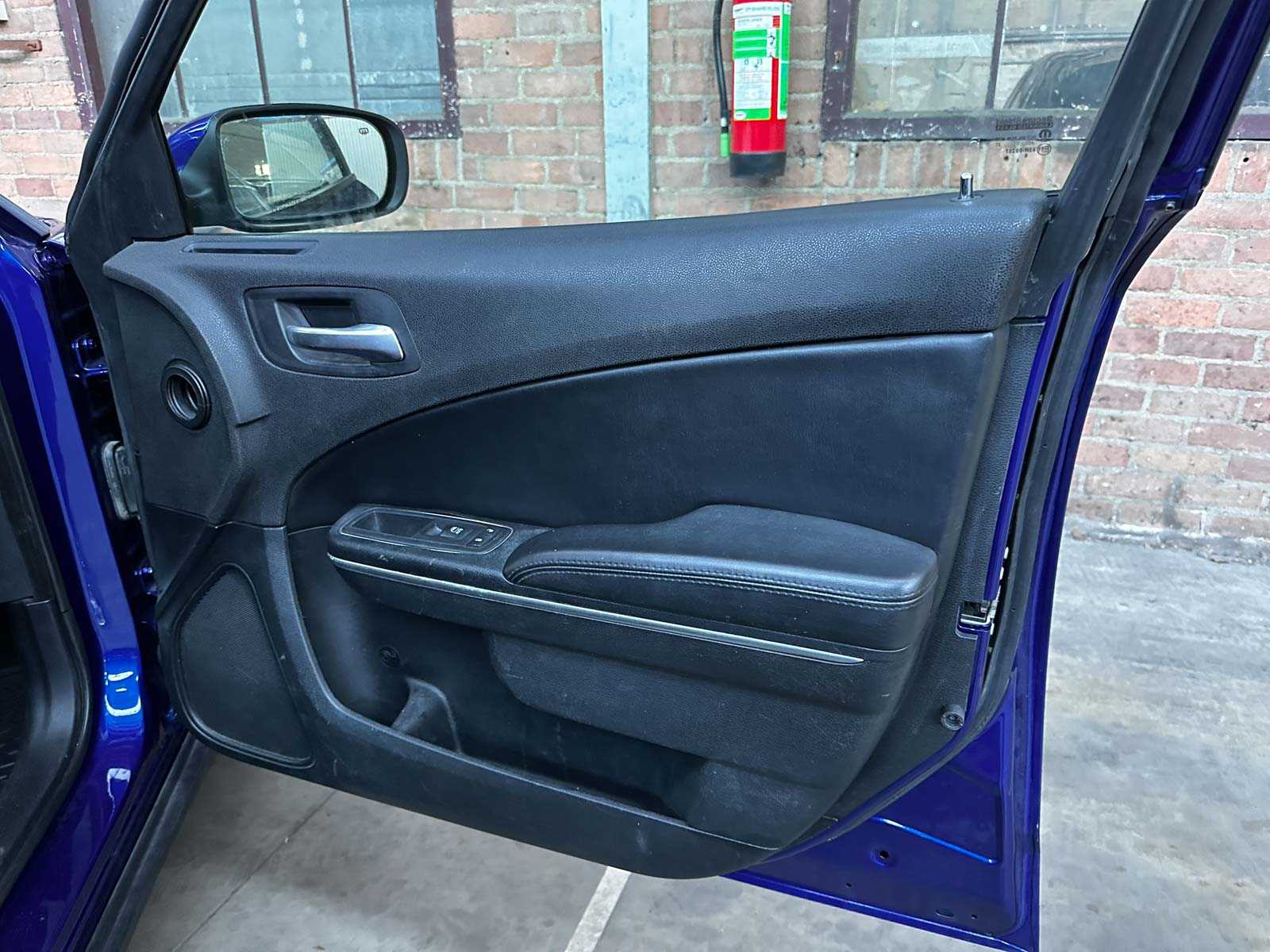 Dodge Charger Police HEMI 5.7 V8 375pk 2015