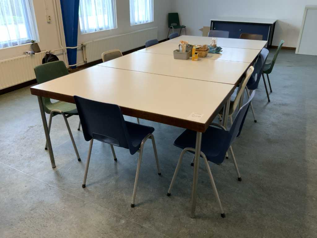 Stół w stołówce (5x)