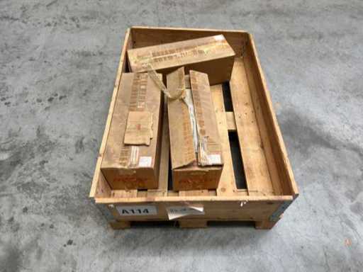 GEMÜ - Partia siłowników i komponentów przemysłowych