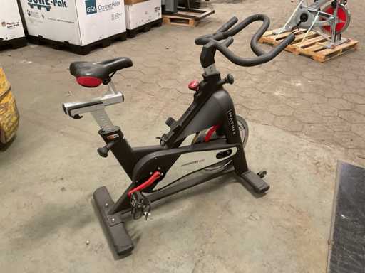 Rower spinningowy Matrix IC2