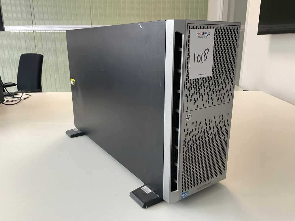 HP - ML350p gen8 - Server