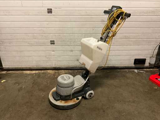 Curățător de pardoseli Numatic NR1500S/40