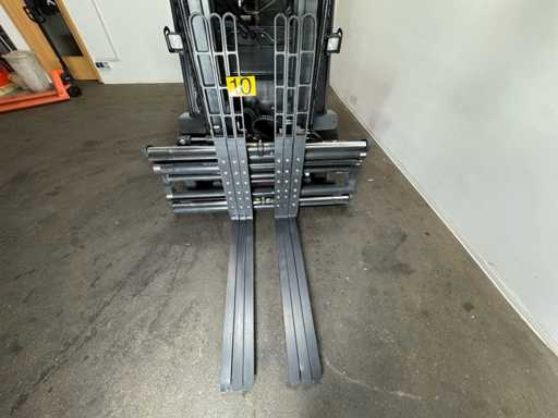 2019 Durwen DRPK 45 C 6-biegowa regulacja widelca, regulacja widelca + przesunięcie boczne, 3,800 kg FEM3 3 000-5 000 kg