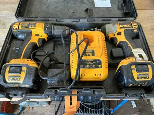 DeWalt DC732/DC832 Drill