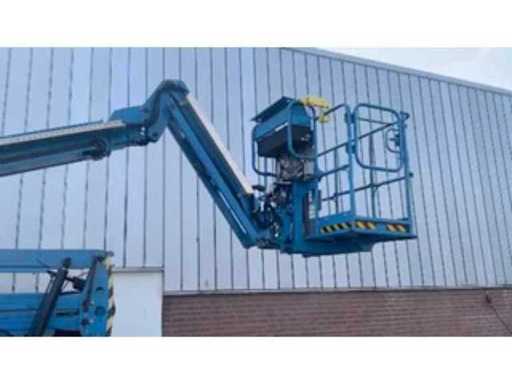 db16e503-ce4c-47b8-a039-58f9804bc13a.mp4