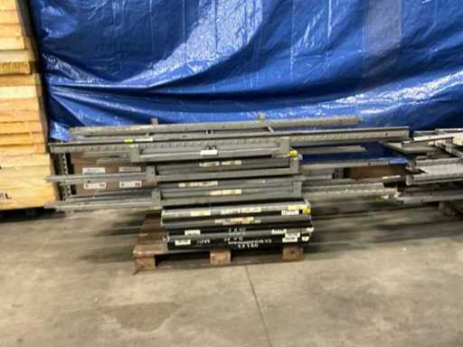 Gedemonteerde legbordstelling