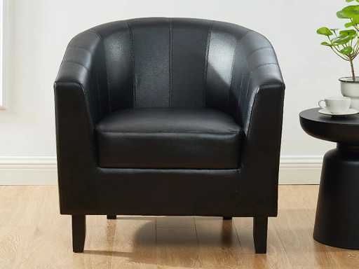 Black faux cabriolet chair 