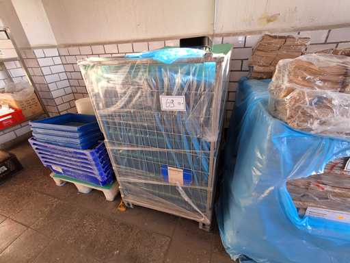   Lattice box with 10800 packaging trays Faerchplast C 2171-2A