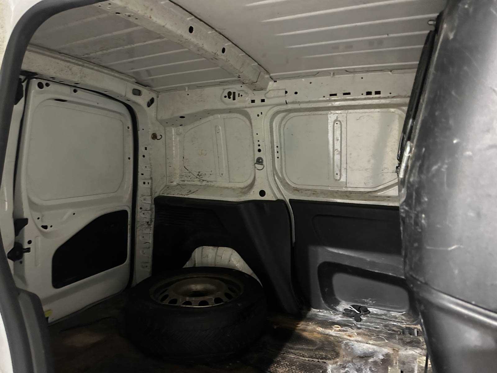 Peugeot Partner 1.6 BlueHDI 75 74pk 2019 (Origineel-NL+1e eigenaar), V-641-VZ 