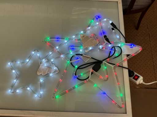 Weihnachtsstern, LED-Beleuchtung, Spannung 230 V. (2x)