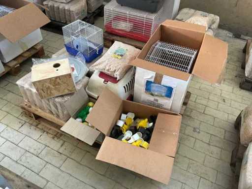 Stock of various accessories for animals