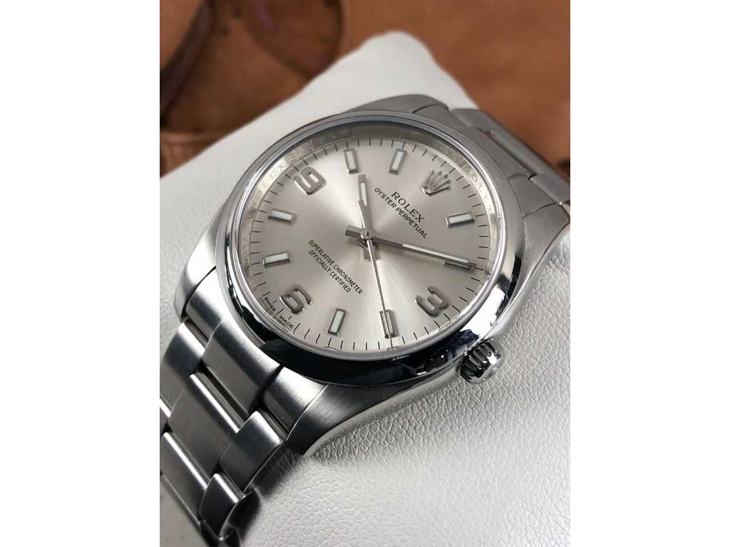 Rolex Oyster Perpetual 34 114200 Unisex Watch