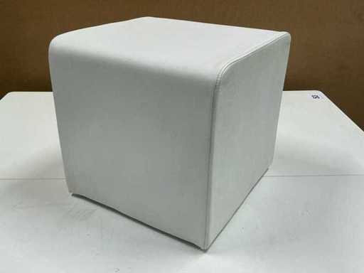 Kunstlederen Poef (24x)