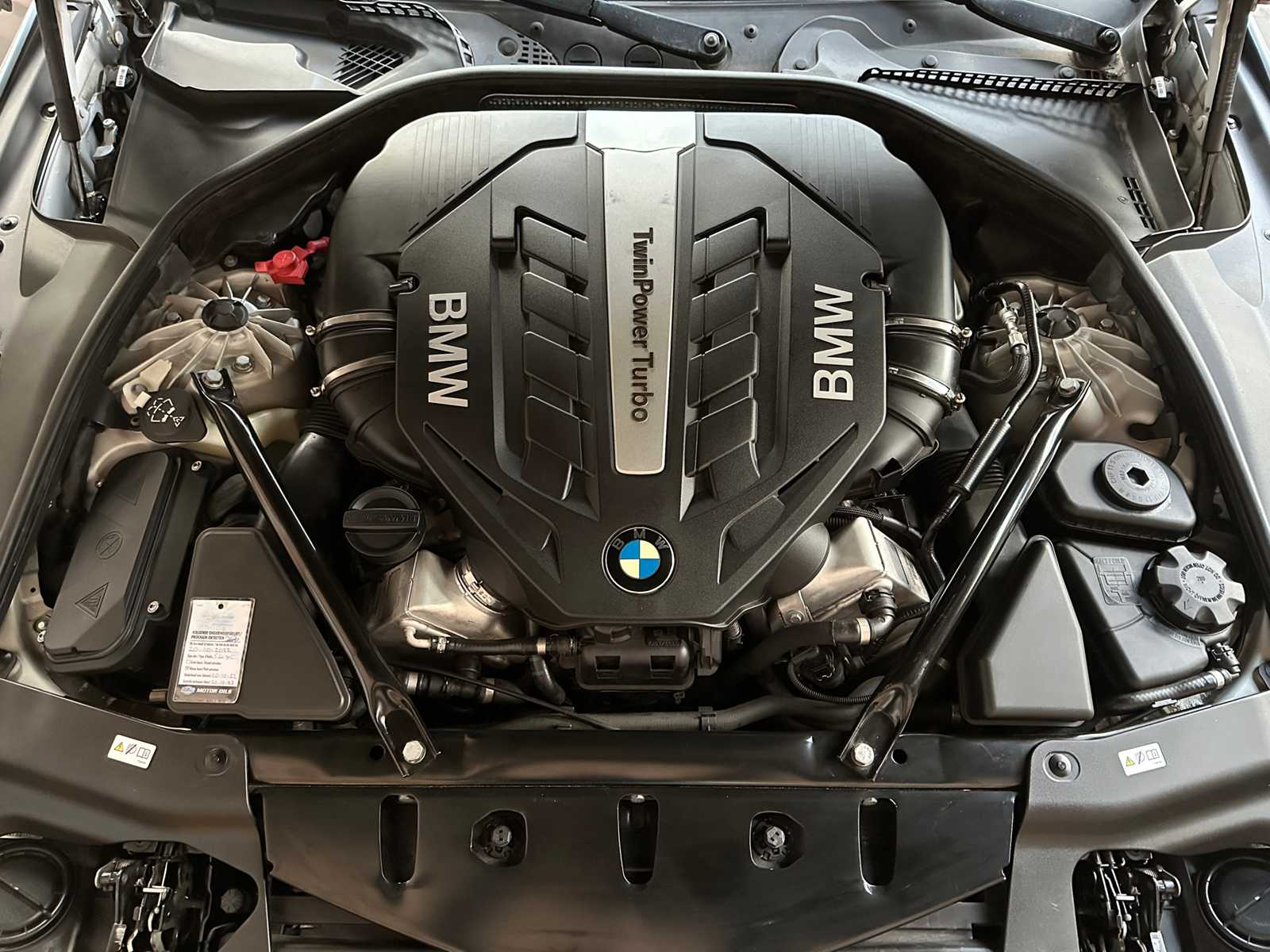 BMW Cabrio 650i High Executive 6-serie 402PK 2012, 89-TLB-9