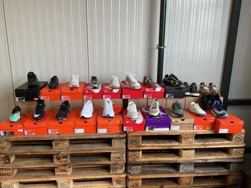 Partij Nike schoenen (21x)