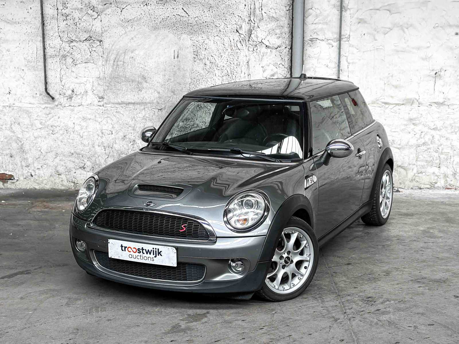 Mini Cooper S 1.6 163hp 2007 (Automatic) Youngtimer