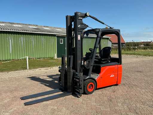 2010 Linde E16-01 Vorkheftruck