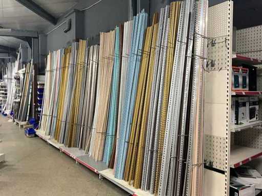 Grande quantità di profili