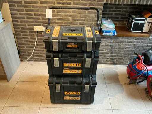 Set Dewalt accu gereedschappen met steekwagen