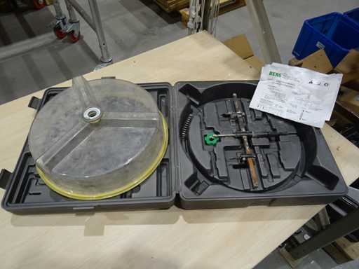 Berg – BHC-305 – Kreiskutter