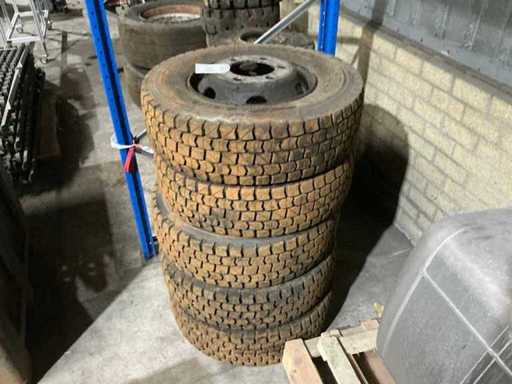 Pneu de camion Kumho (5x)