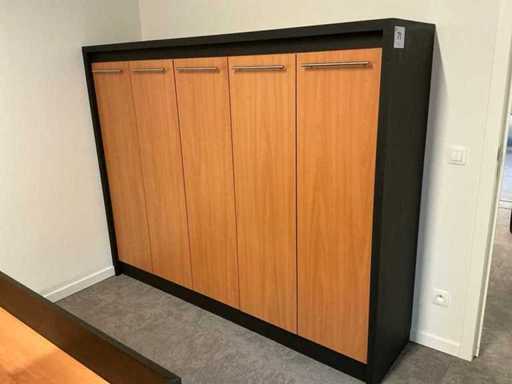 Storage cabinet (2x)