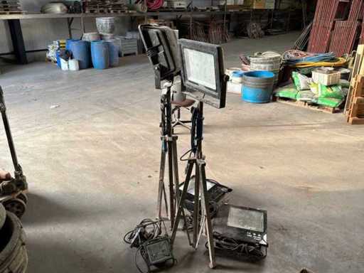 Various construction lights