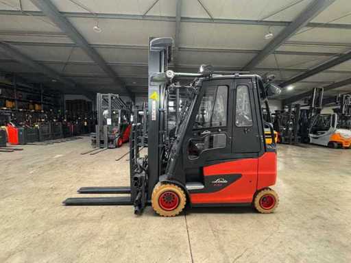 2020 UVV 06/2027 Linde E30/600H 3.000kg 3.+4. Ventil Mehrfach - Gabelversteller Elektrostapler Gabelstapler 10.193 Stunden