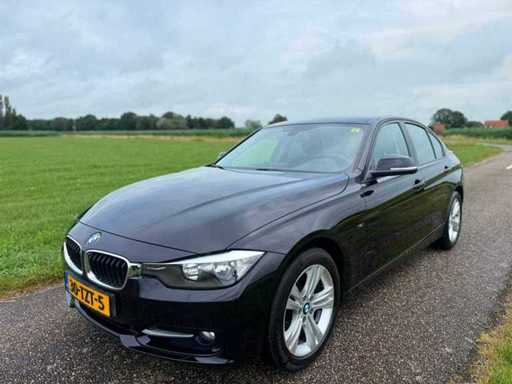 BMW - seria 3 - 320i Executive - 2012 - Samochód osobowy - 30-TZT-5